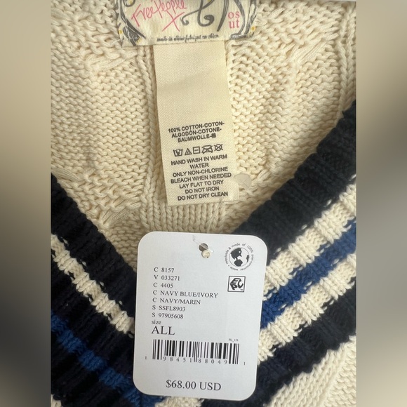 NWT* Free People Coastal Prep Poncho Vest - Picture 2 of 3